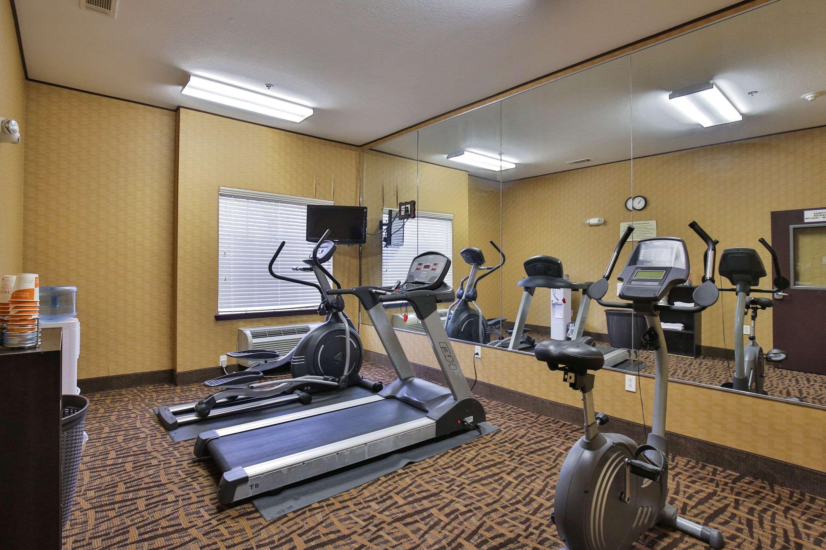 אבילן Sleep Inn & Suites University מראה חיצוני תמונה